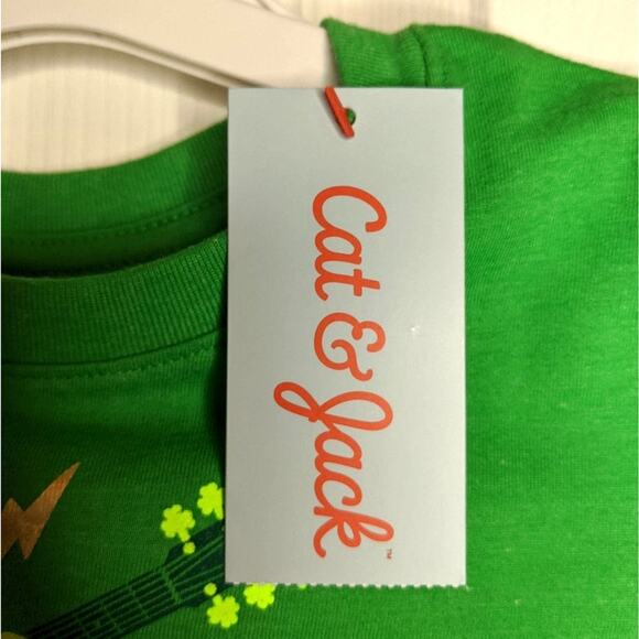 Cat & Jack Green Team Shamrock Rock Out Boys T Shirt 2T - Picture 4 of 8